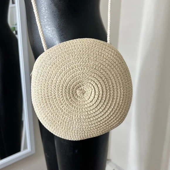 Cream Round Straw Crossbody Bag Purse - Picture 4 of 5
